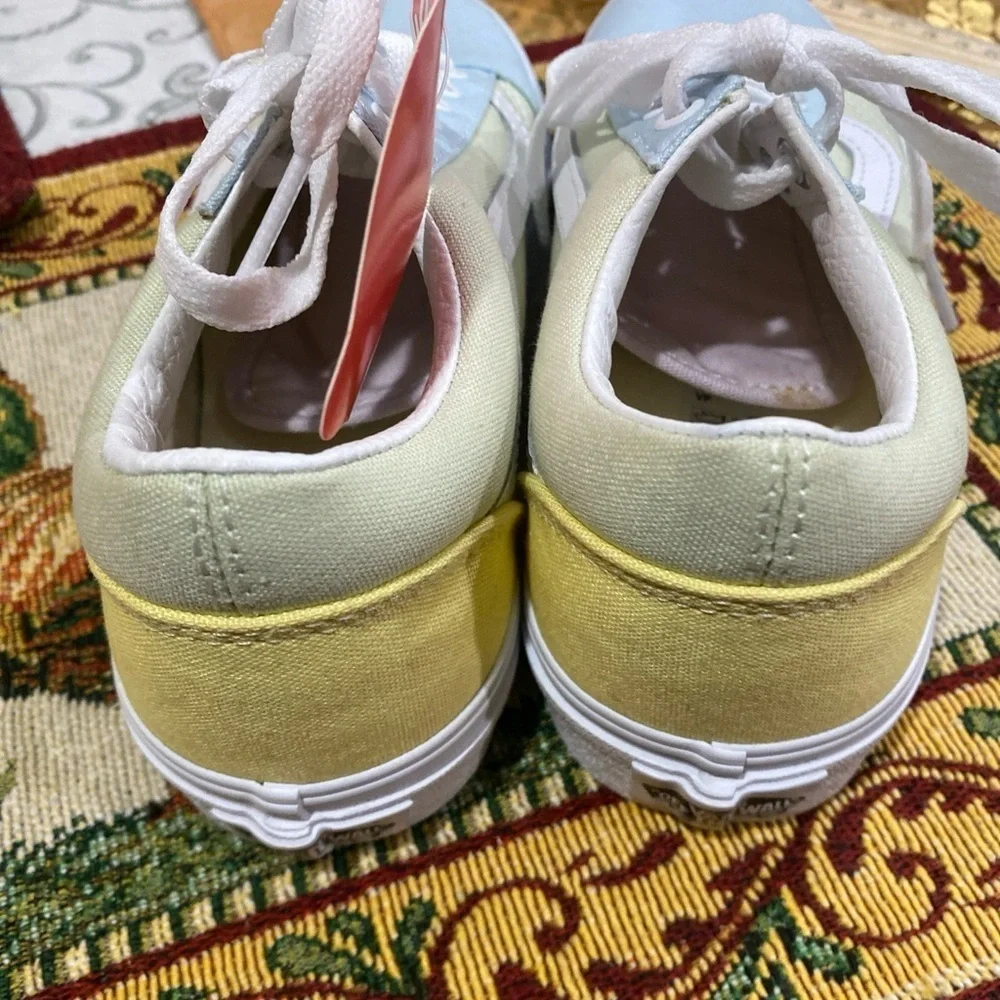 Vans Old Skool Color Block Girls Size 3 Shoes Blue, Green,‎ Yellow, Purple NWT